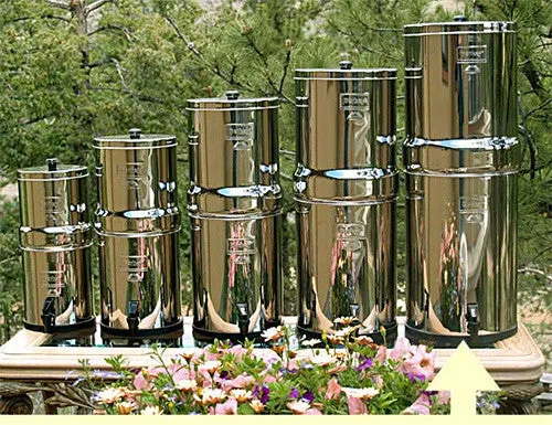 Crown Berkey Portable Water Filtration System / 8 9" Ceramic Filters