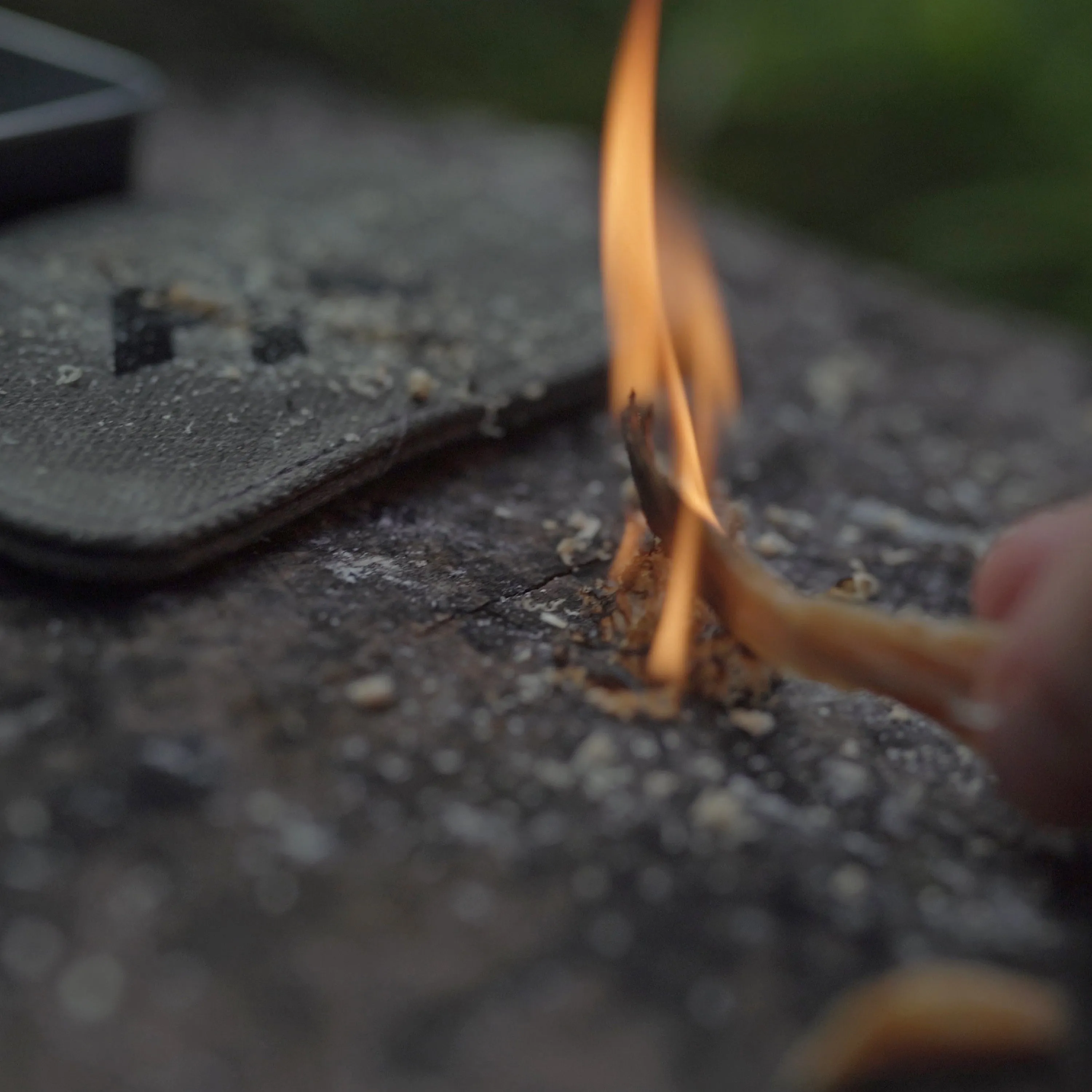 Pocket Fire Kit | Includes 3" Hive Fire Starter™