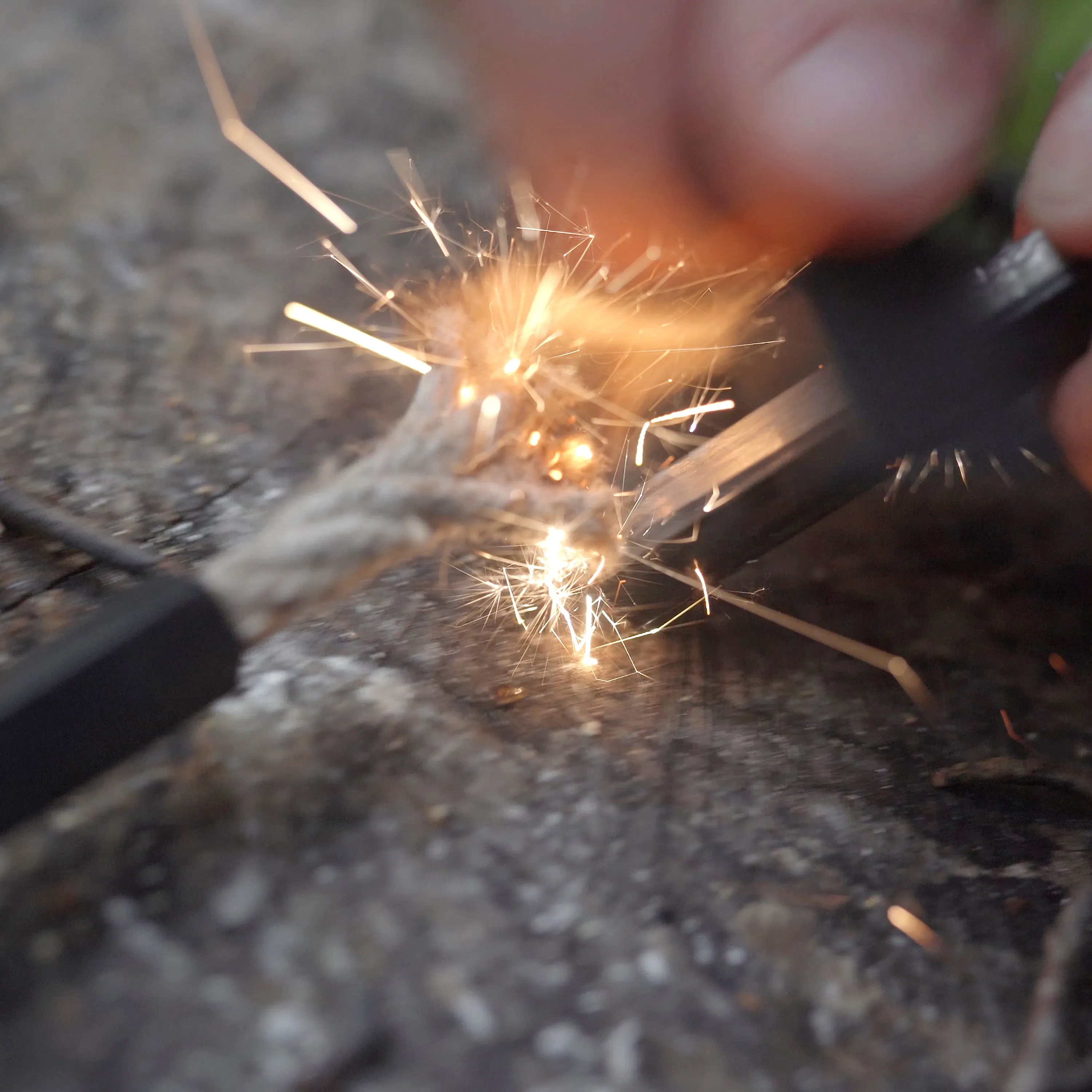 Pocket Fire Kit | Includes 3" Hive Fire Starter™