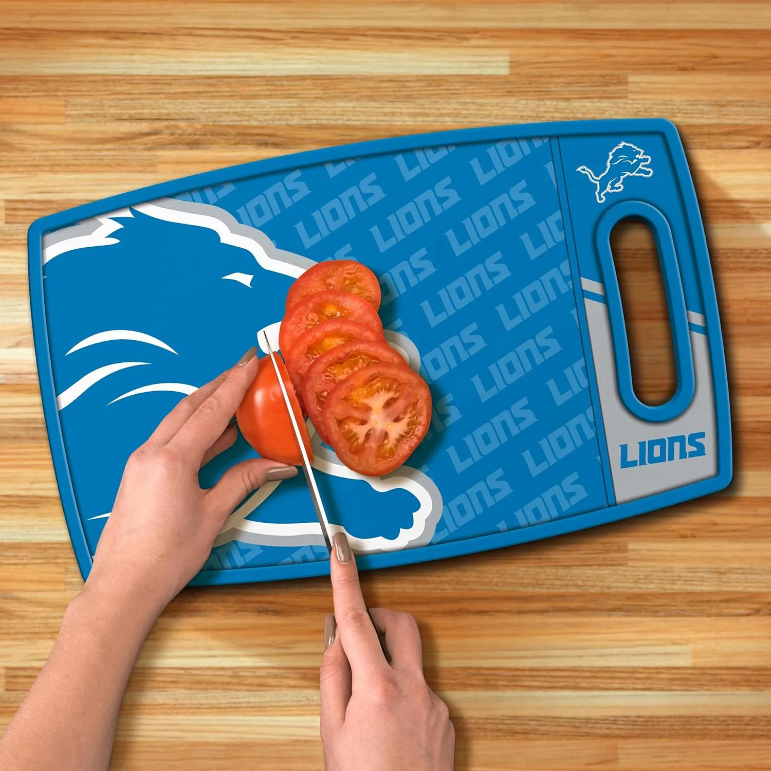 YouTheFan NFL Detroit Lions Logo Series Cutting Board